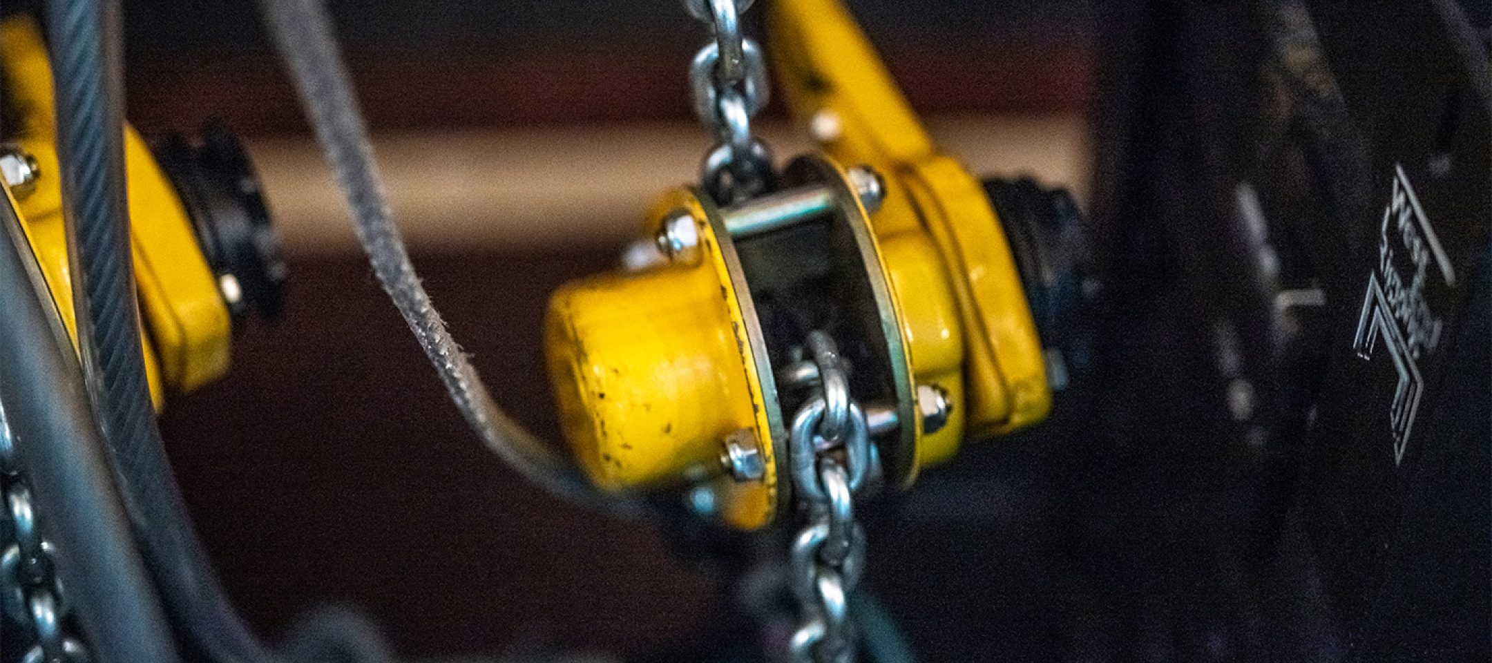 Manual lever hoist as part of rigging equipment and lifting equipment for LOLER Inspection