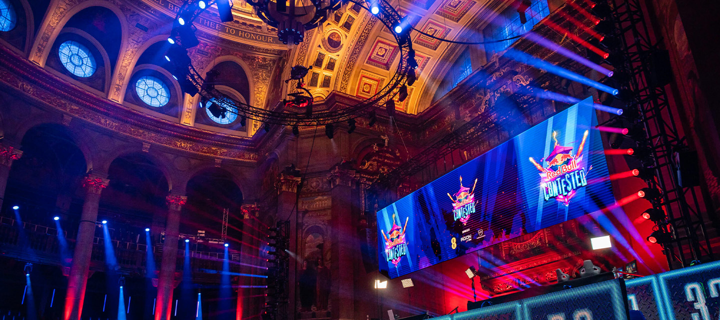 Stage and lighting rigging at a esports gaming live event.